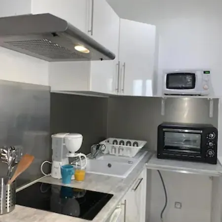 Studio For 2 In Béziers
